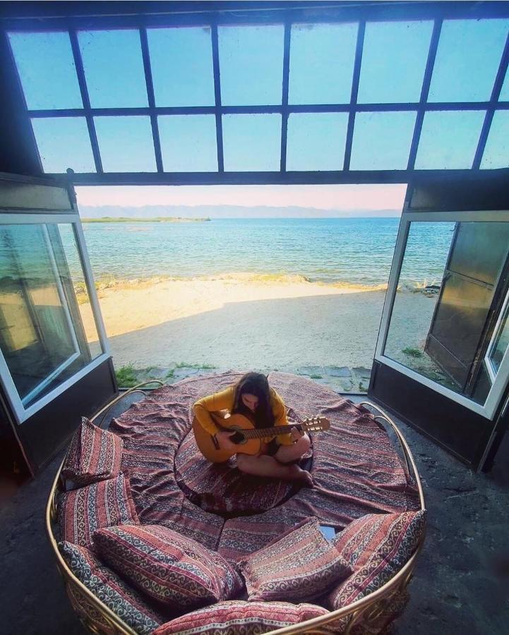 Sevan - Tsovazard Beach House Екстериор снимка
