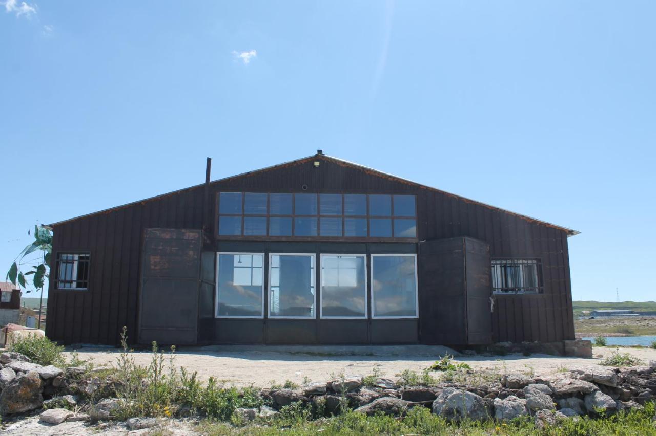 Sevan - Tsovazard Beach House Екстериор снимка