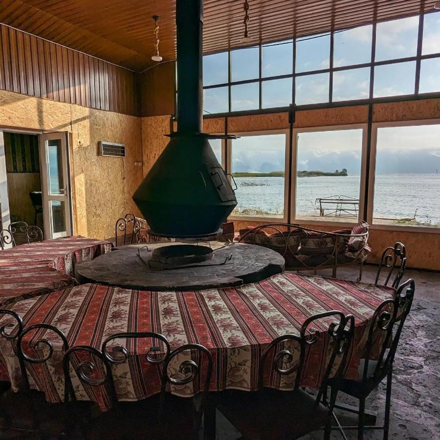 Sevan - Tsovazard Beach House Екстериор снимка